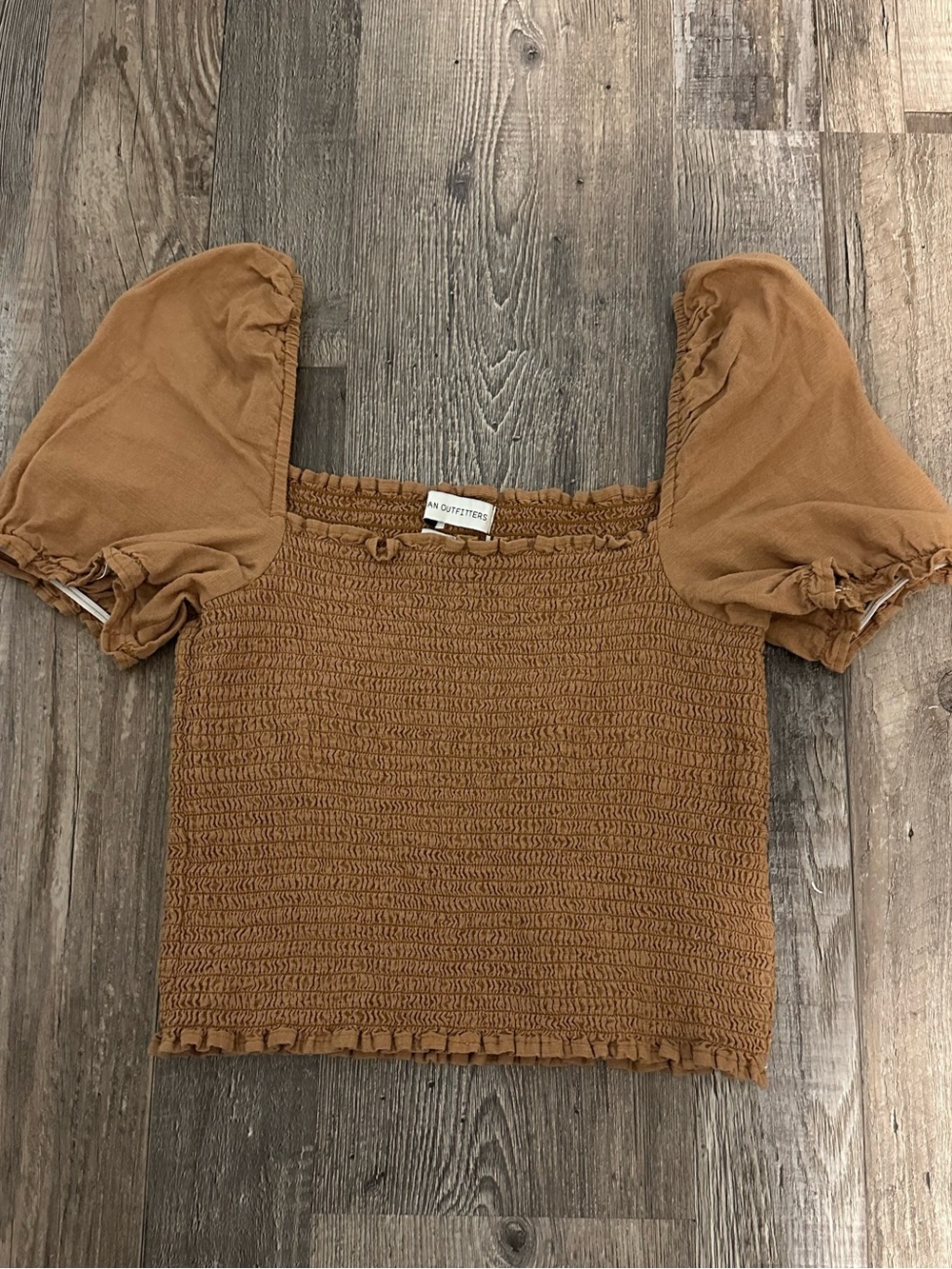 5/$25 smocked crop top!